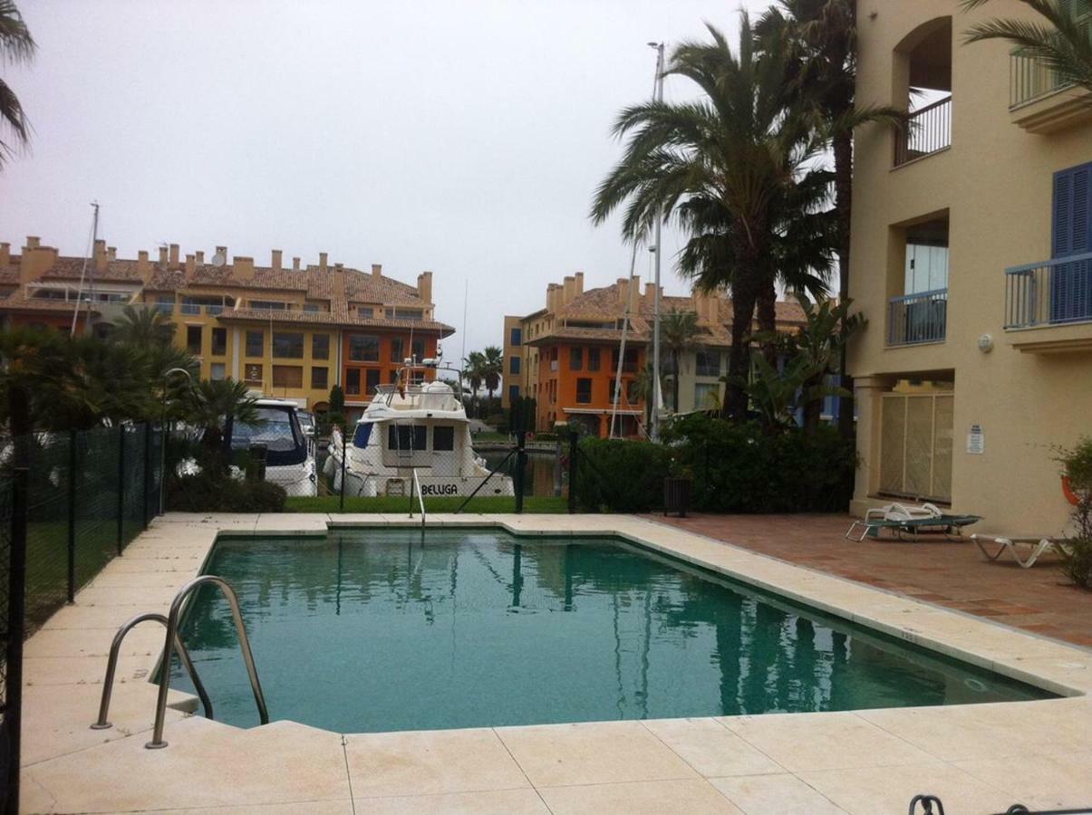 Apartamento Con Piscina ,Playa Con Vistas Panoramicas En La Marina De Sotogrande San Roque  Εξωτερικό φωτογραφία